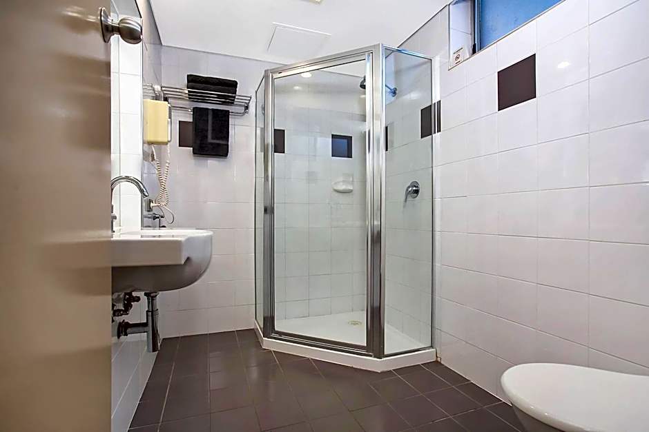Comfort Inn On Raglan
