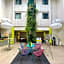 ibis styles Bordeaux Aeroport