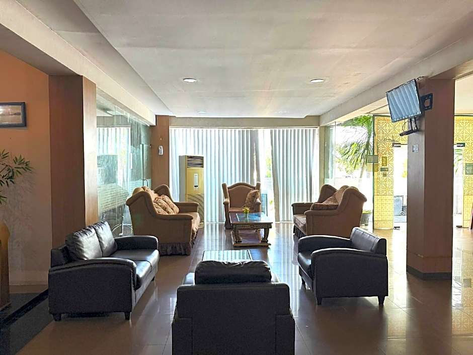 Townhouse Oak Padang near RTH Imam Bonjol
