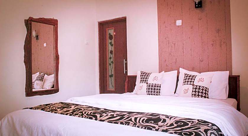 Ndalem Joglo Krawitan Syariah