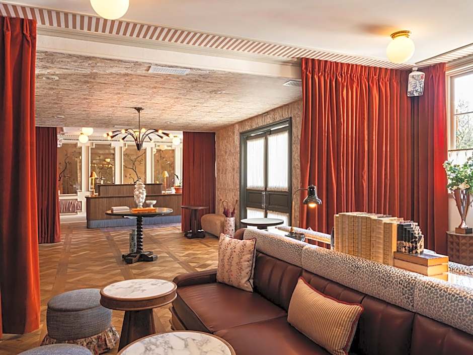 The Hotel Lili