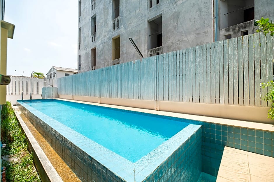 Super OYO 427 Chill Apartment