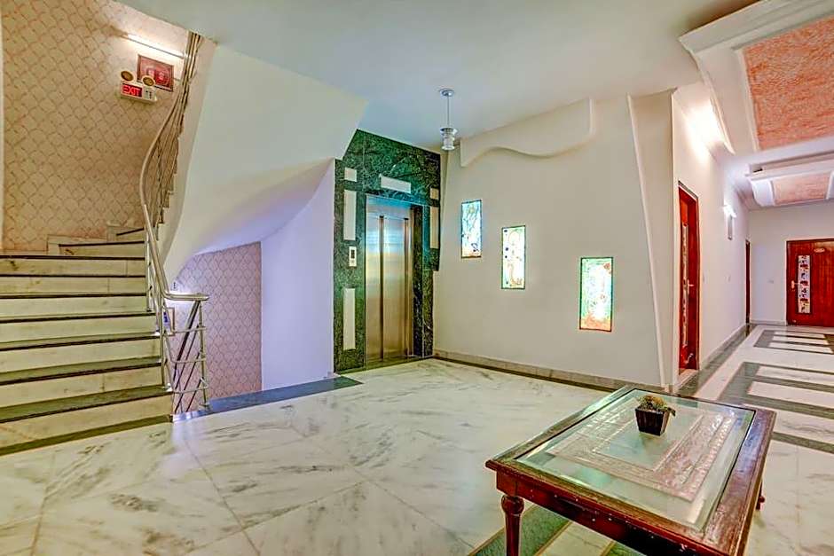 Treebo Paras International