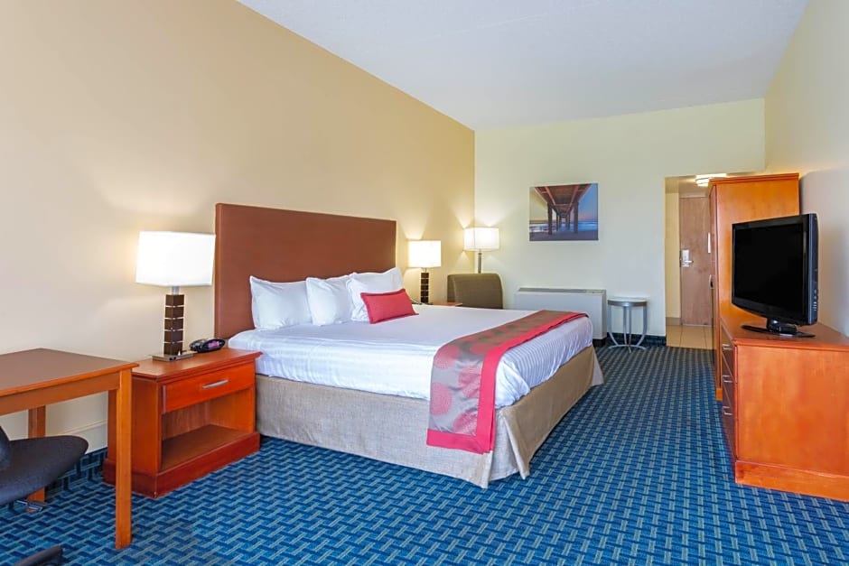 Ramada Plaza by Wyndham Virginia Beach