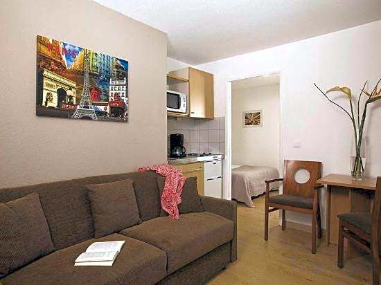 Sejours & Affaires Pantin Charles De Gaulle
