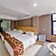 Hello Hotel (Guangzhou Railway Station Zhanqian Road)