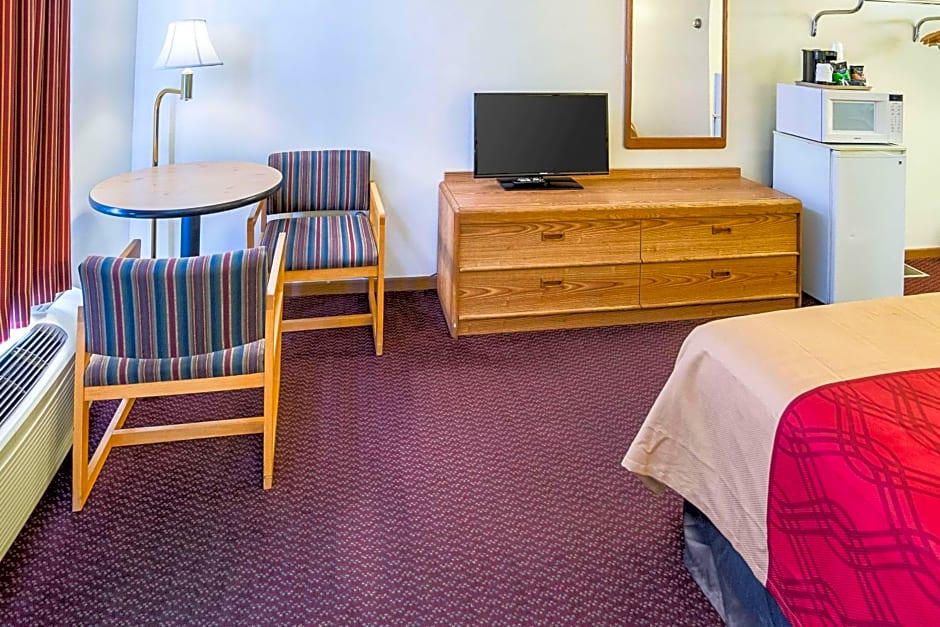 Rodeway Inn & Suites Austin