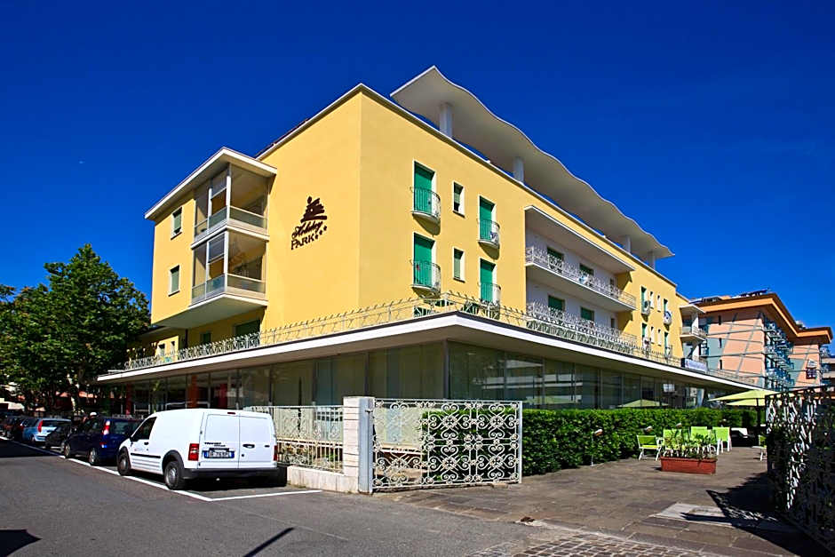 Hotel Holiday Park