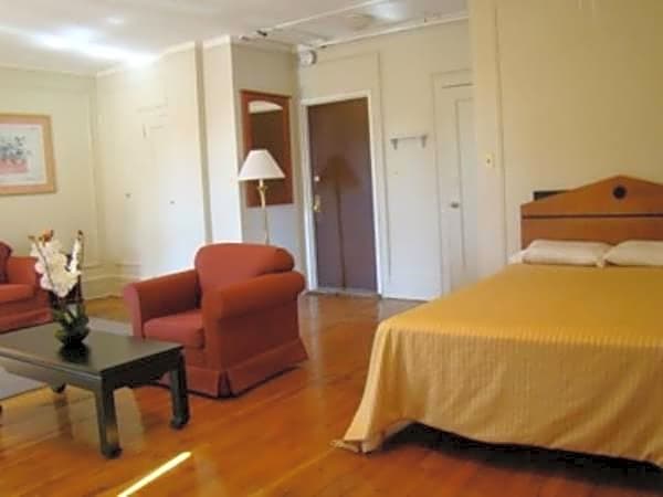 Hotel Riviera