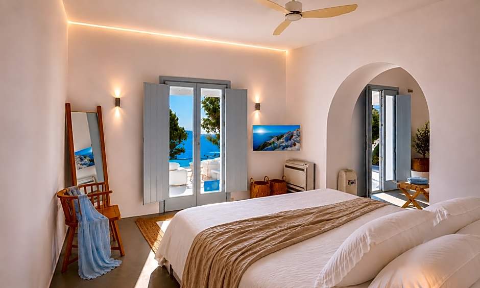 Santorini Heights