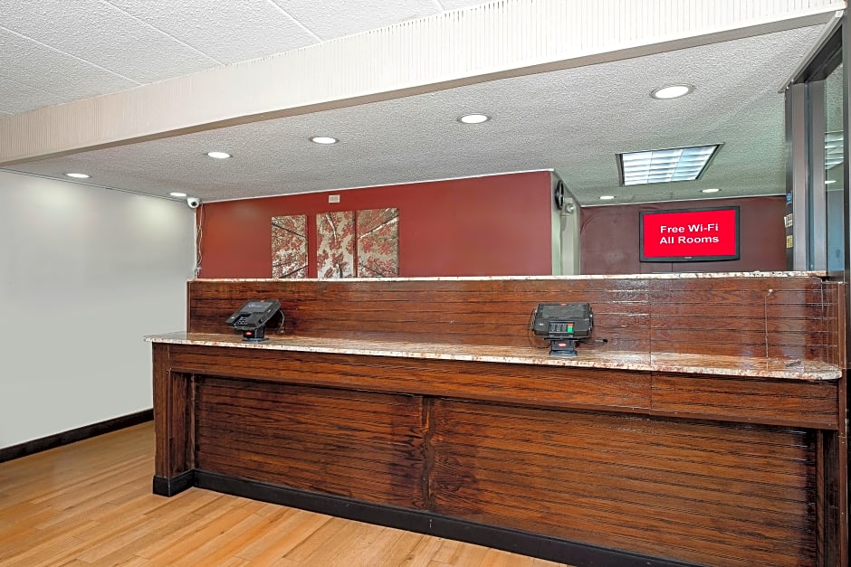 Travelodge by Wyndham Peoria