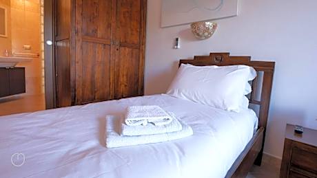 Triple Room with Private Bathroom