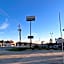 Garden Inn & Suites