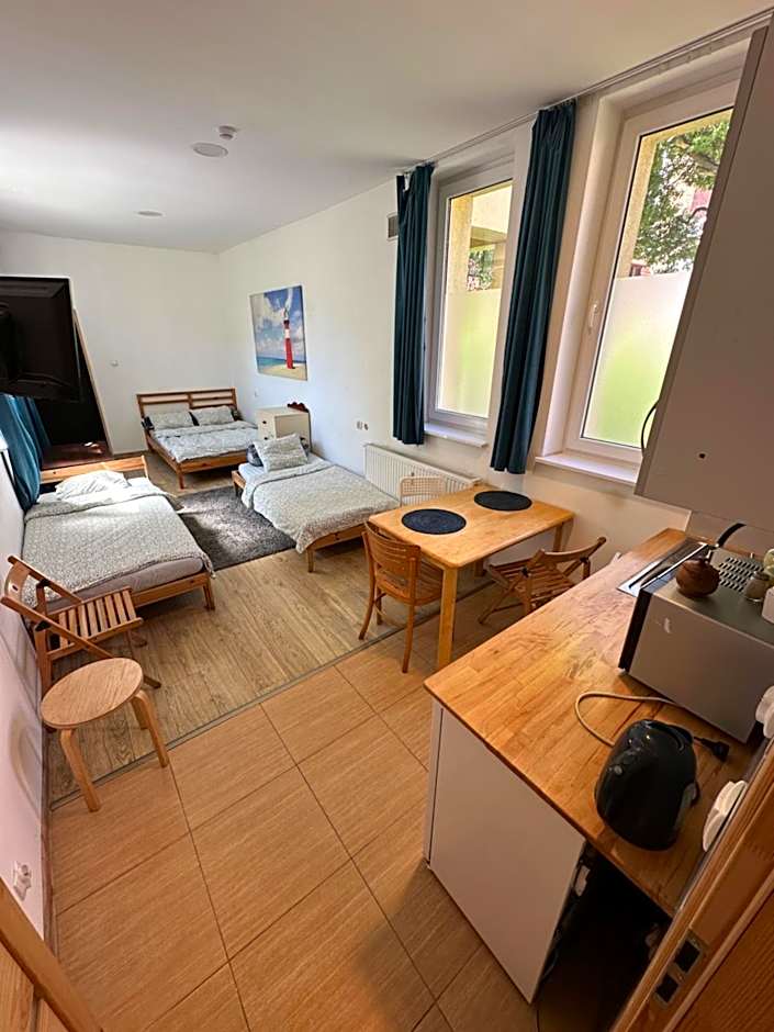 Hostel4u