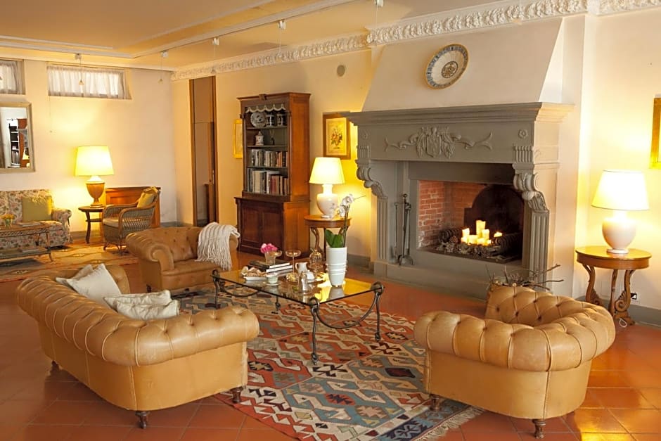 Relais Santa Chiara Hotel