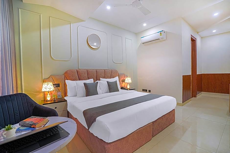 HOTEL SKY VIEW - Zirakpur, Chandigarh