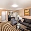 Quality Inn & Suites Plano