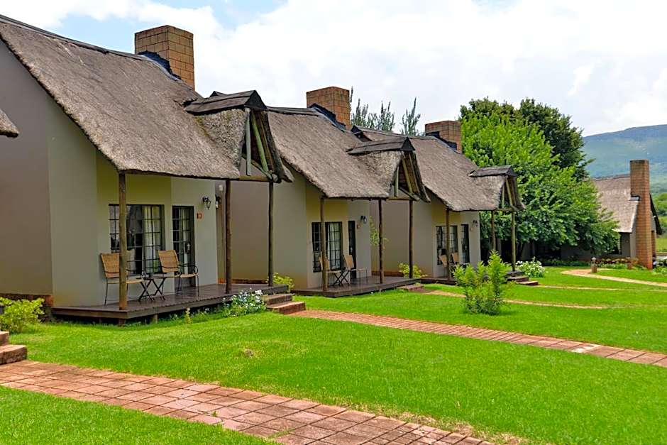 African Hills Safari Lodge & Spa