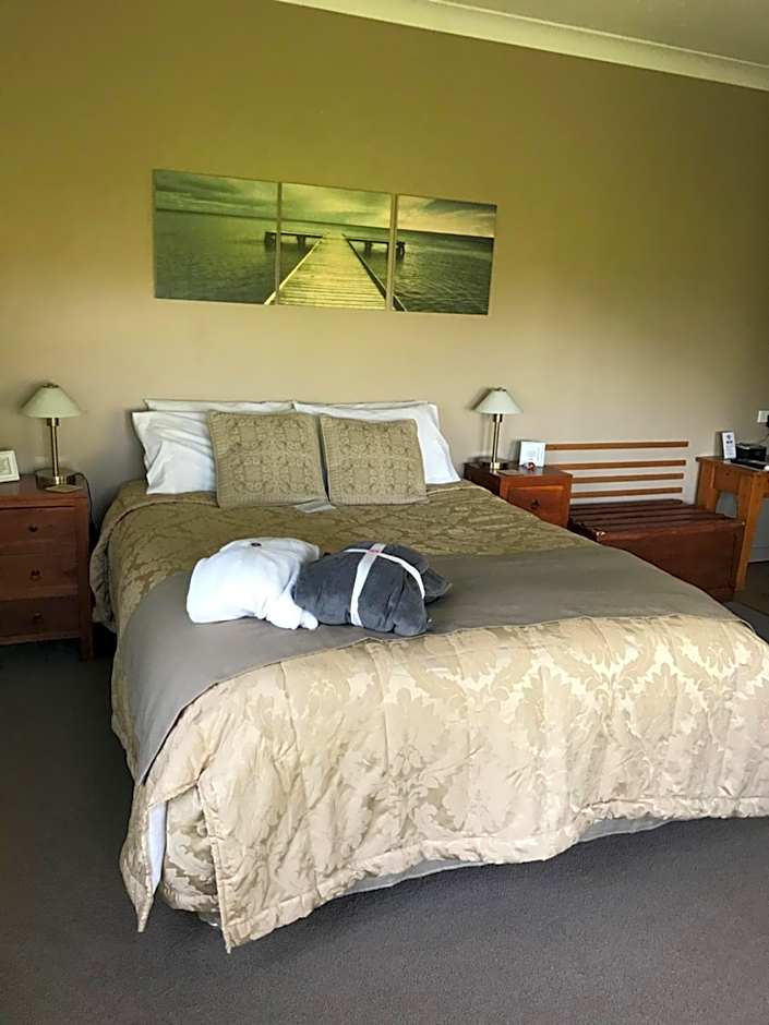 Hillside Bed and Breakfast