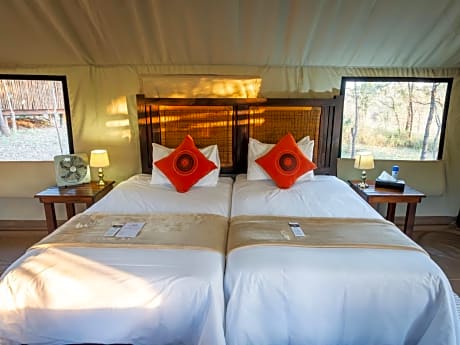 Luxury Safari Tent