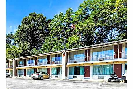 Edyn Hotel By Townhouse Wytheville US 52