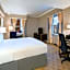 Hilton Milwaukee City Center