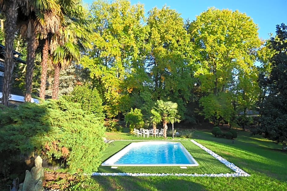 Villa Sofia luxury home between Como and MIlano