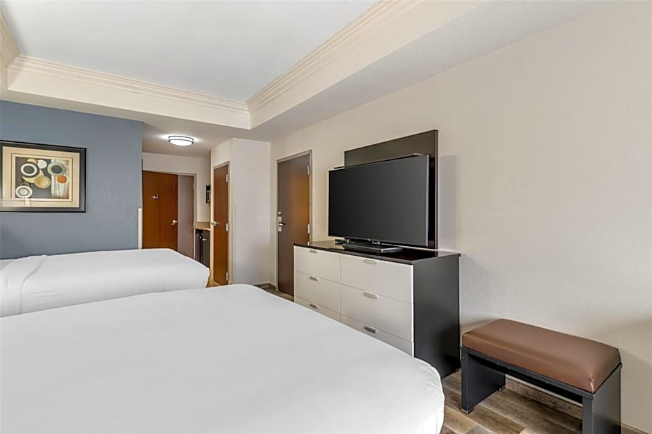 Best Western Plus Jfk Inn & Suites