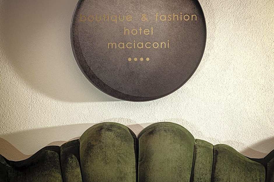 Boutique & Fashion Hotel Maciaconi - Gardenahotels