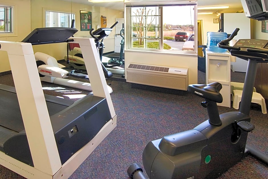 Candlewood Suites Hopewell, an IHG Hotel