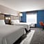 Holiday Inn Express St. Petersburg North / I-275 By IHG