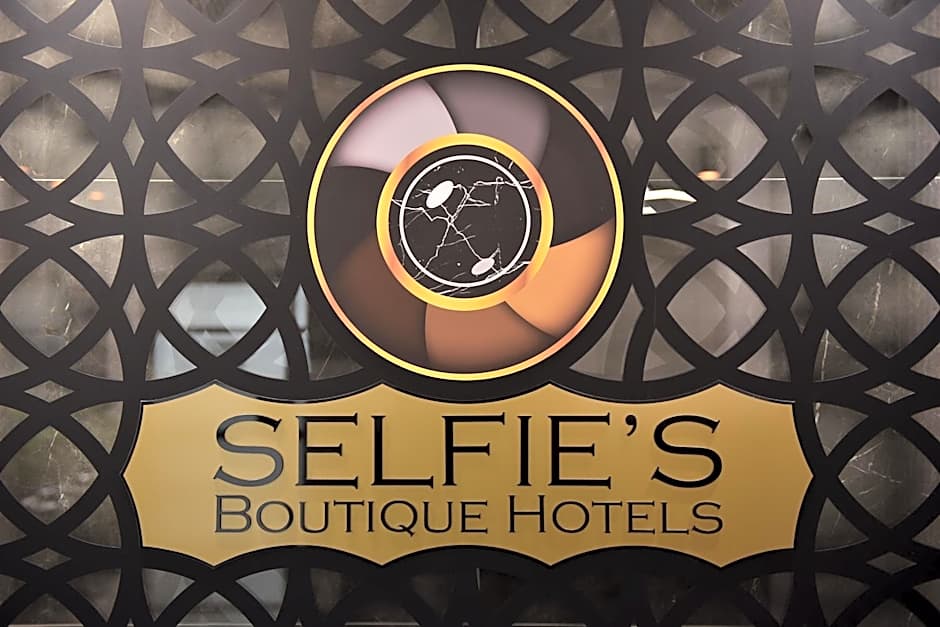 Selfie's Boutique Hotel