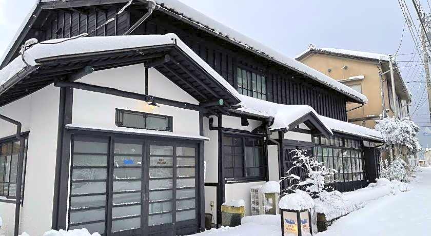 B&B MIKAWA - Kanazawa Fish Harbour