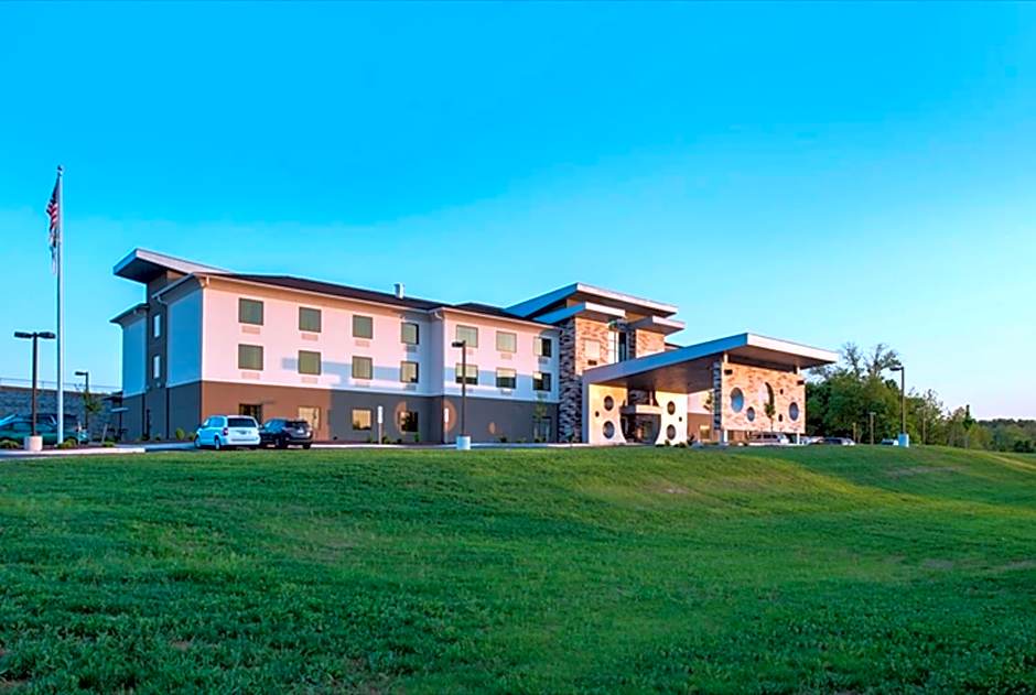 Holiday Inn Express & Suites Shippensburg