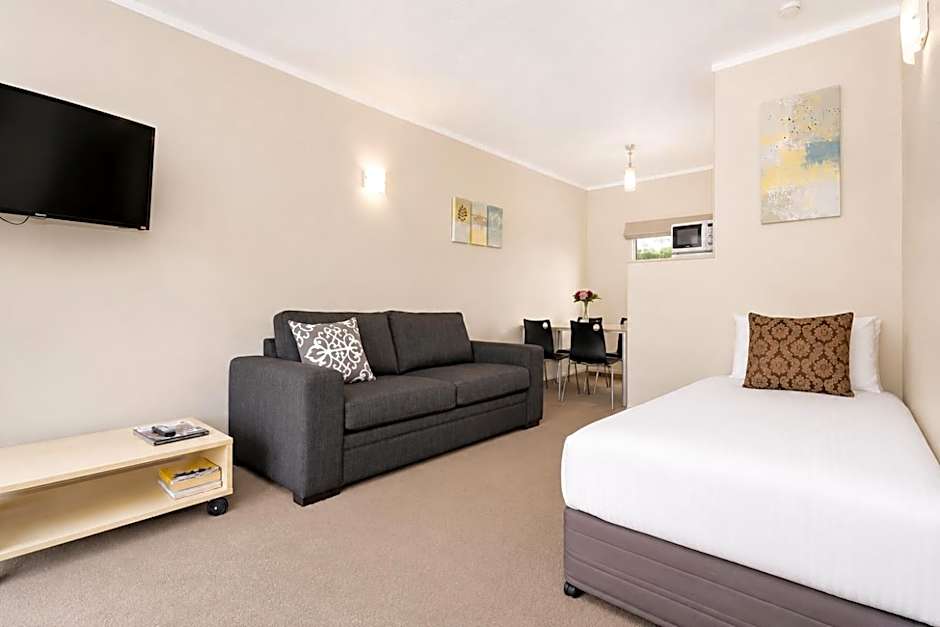Takapuna Motor Lodge