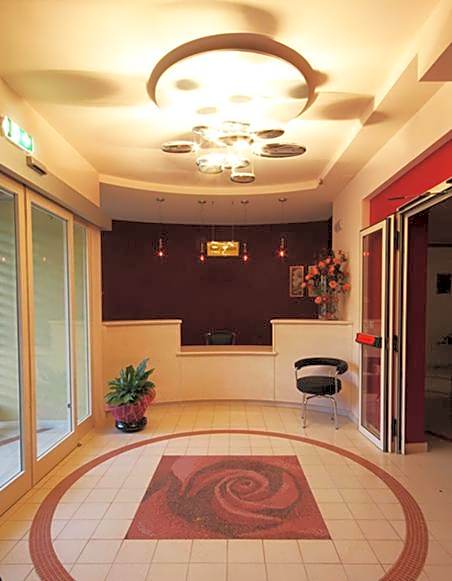 Palace Hotel Una Nuova Strada