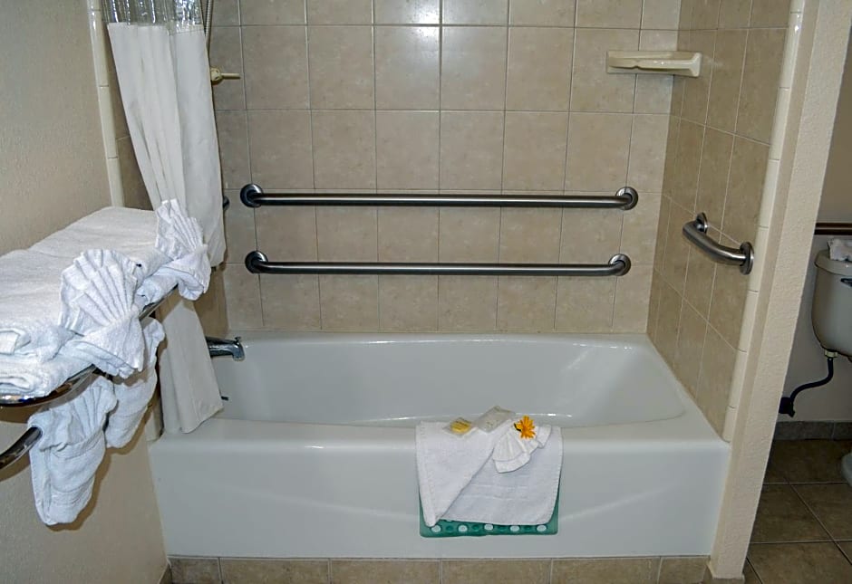 Sea Breeze Inn - San Simeon