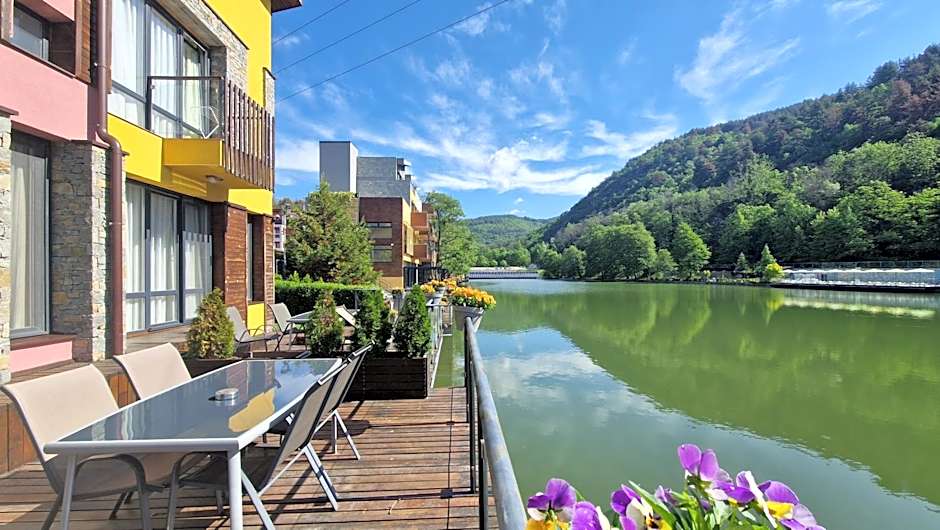 Waterside Houses