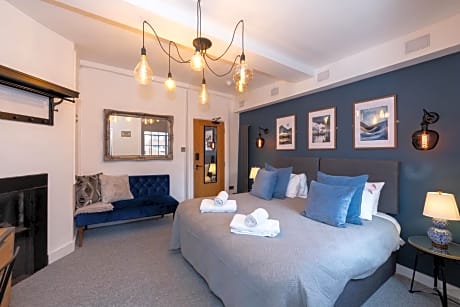 Riize Boutique Hotel Worcester Self Check-in City Centre