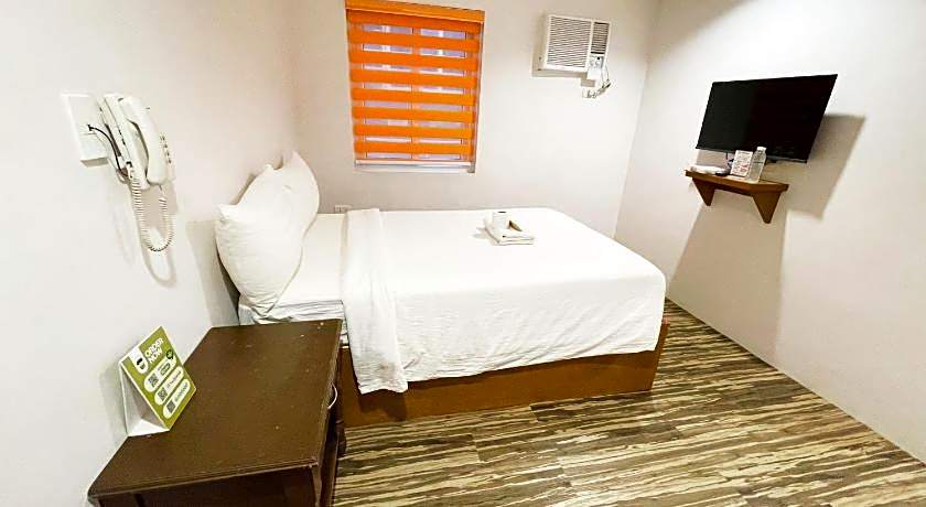 Lea Robert Hotel Angeles Pampanga by RedDoorz