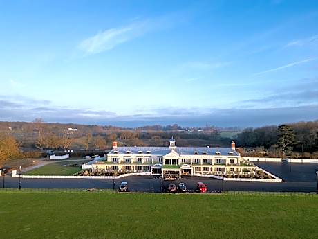 Polo Club Hotel - Guest Reservations