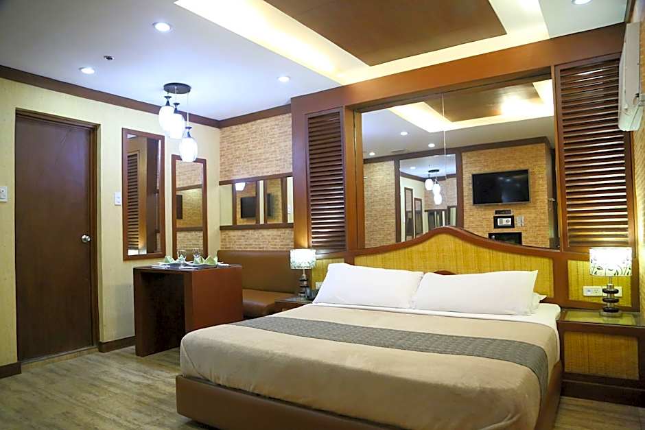 Victoria Court Las Pinas