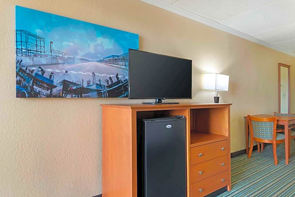 Best Western International Speedway Hotel