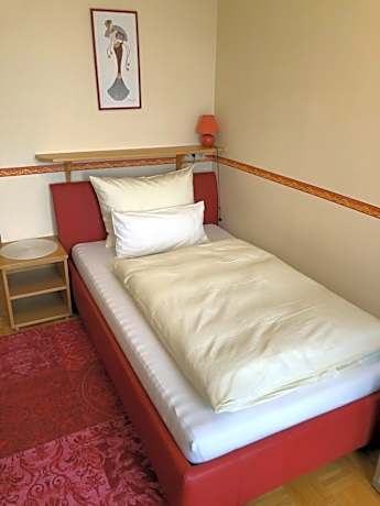 Single Room with Terrace