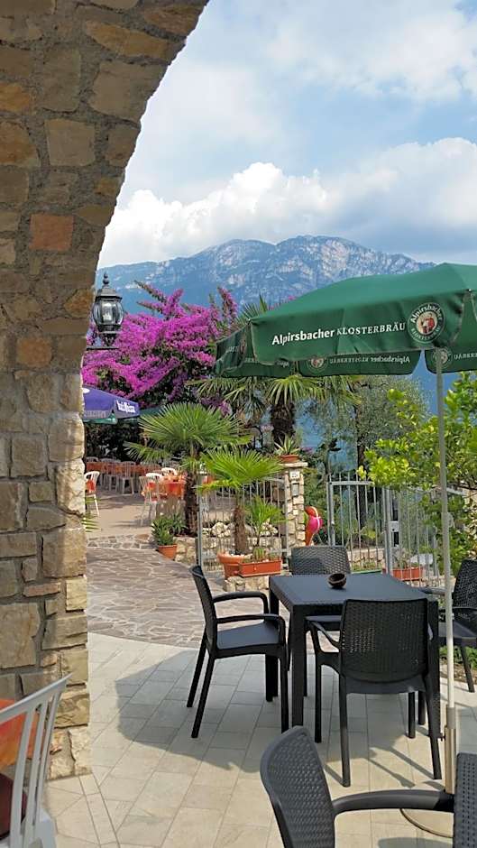 Hotel Augusta Garnì