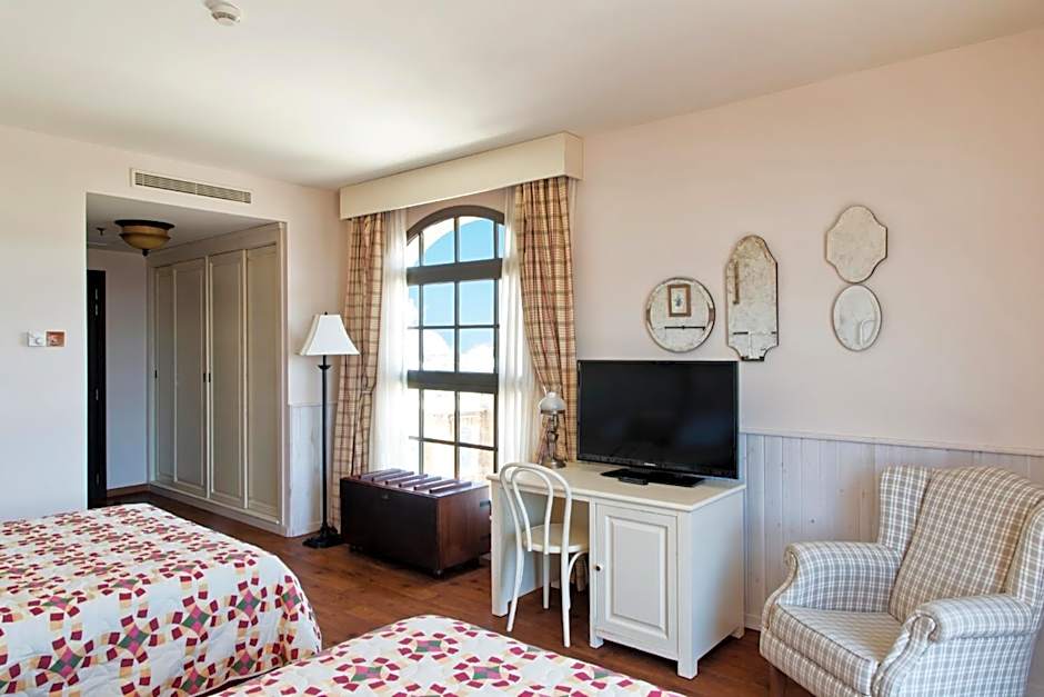 PortAventura Hotel Gold River - Includes unlimited access to PortAventura Park & 1 access to Ferrari Land