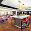 Super 8 by Wyndham Dallas Love Field Airport