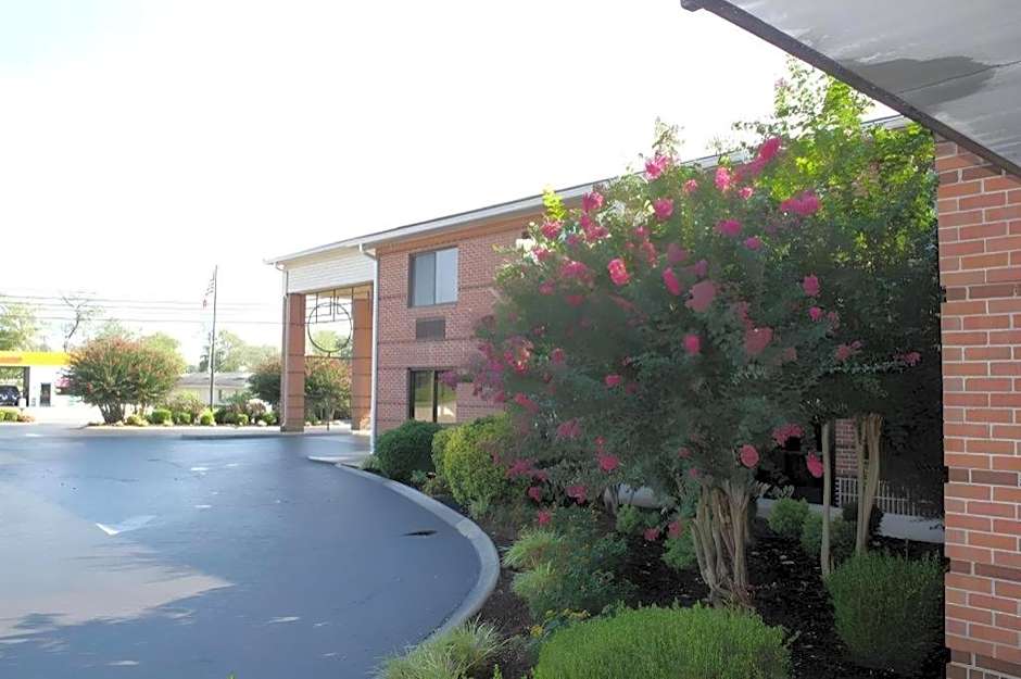 Best Western Celebration Inn & Suites