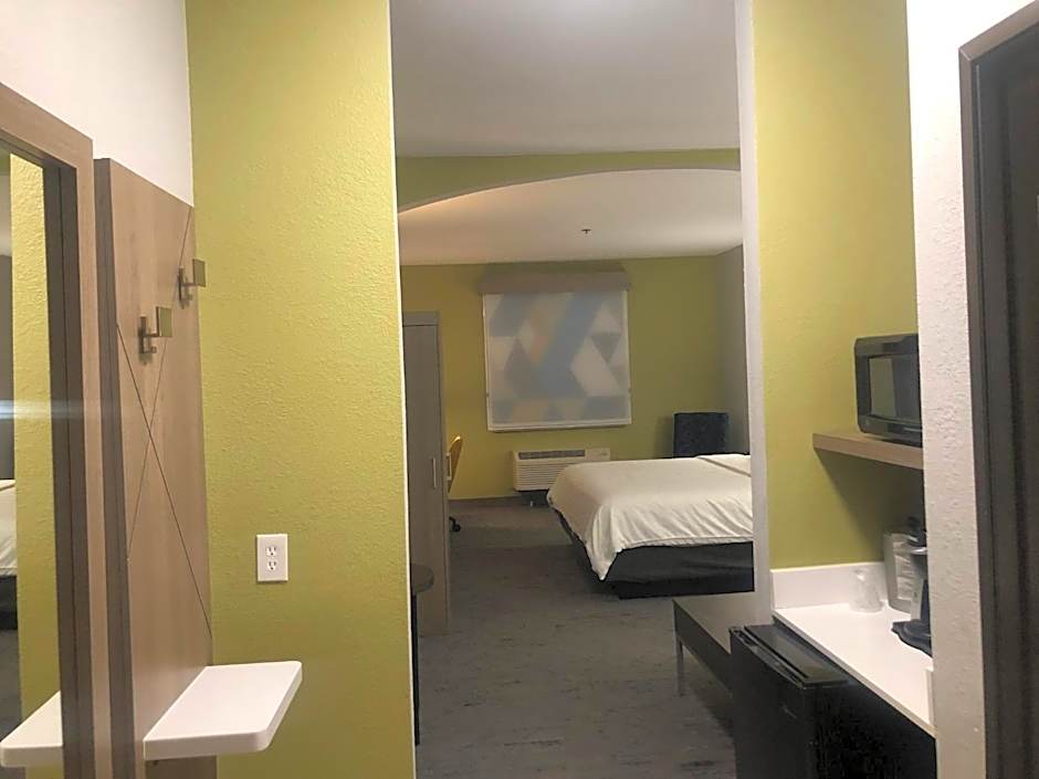 Holiday Inn Express Hotel & Suites Woodward Hwy 270 By IHG