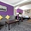 La Quinta Inn & Suites by Wyndham Pearland
